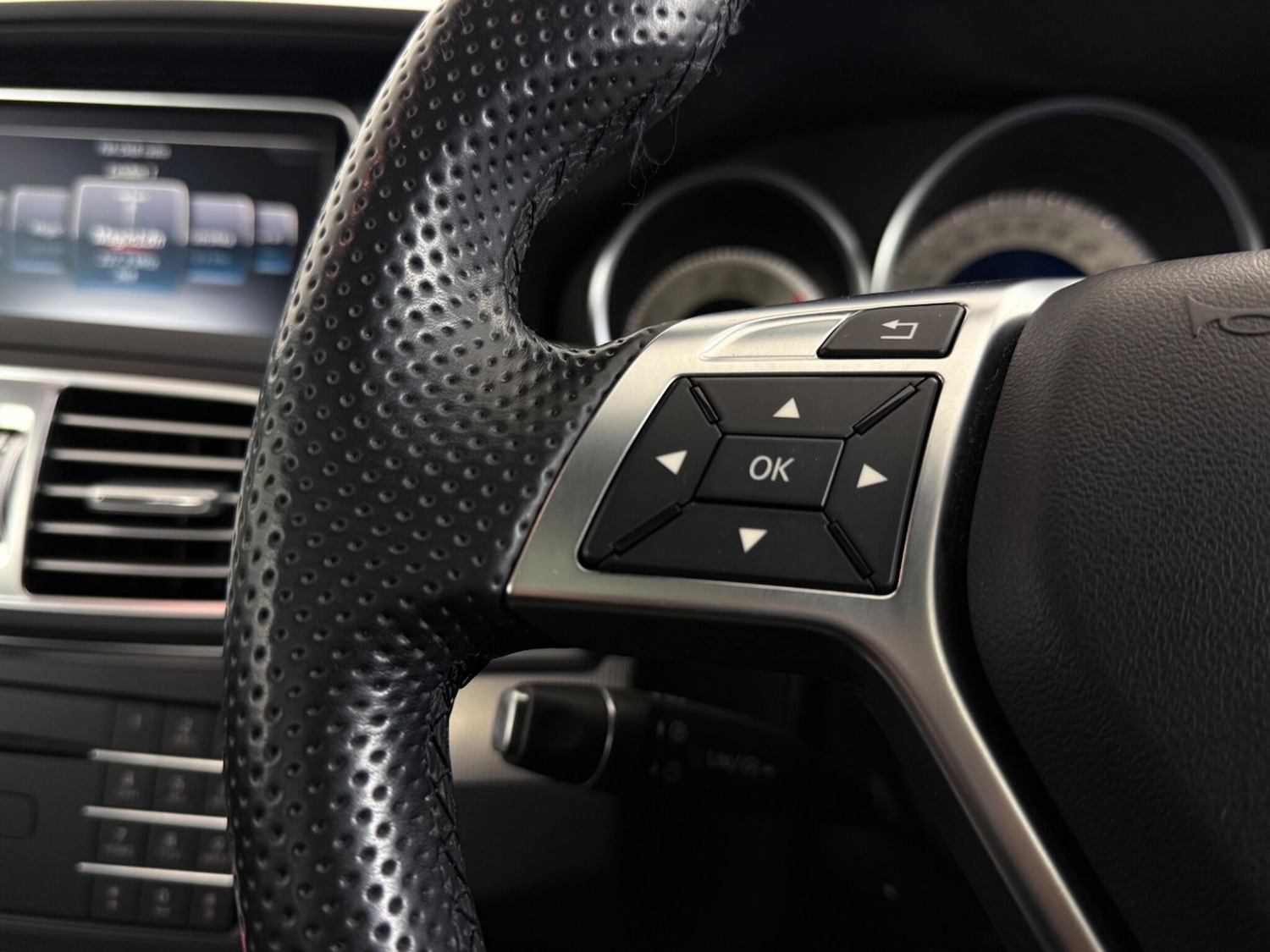 Used Mercedes-Benz E Class 2016 for sale - 77484683: Photo 16