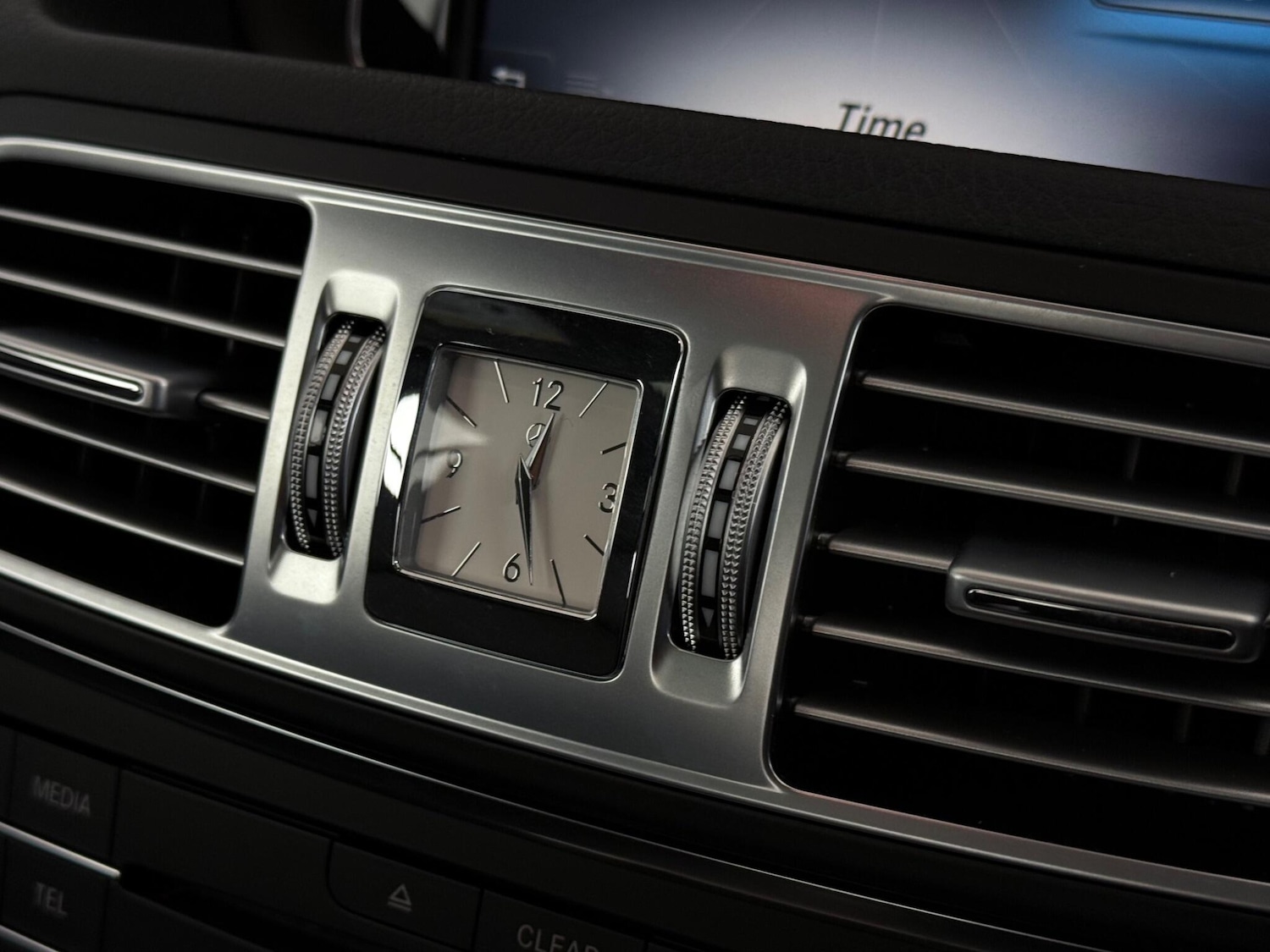 Used Mercedes-Benz E Class 2016 for sale - 77484683: Photo 28