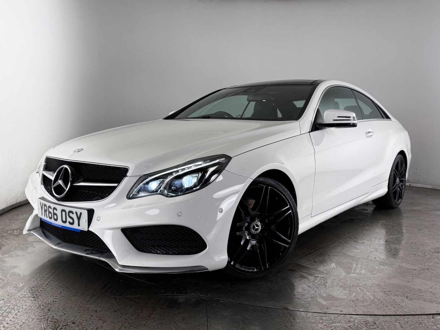 Used Mercedes-Benz E Class 2016 for sale - 77484683: Photo 31