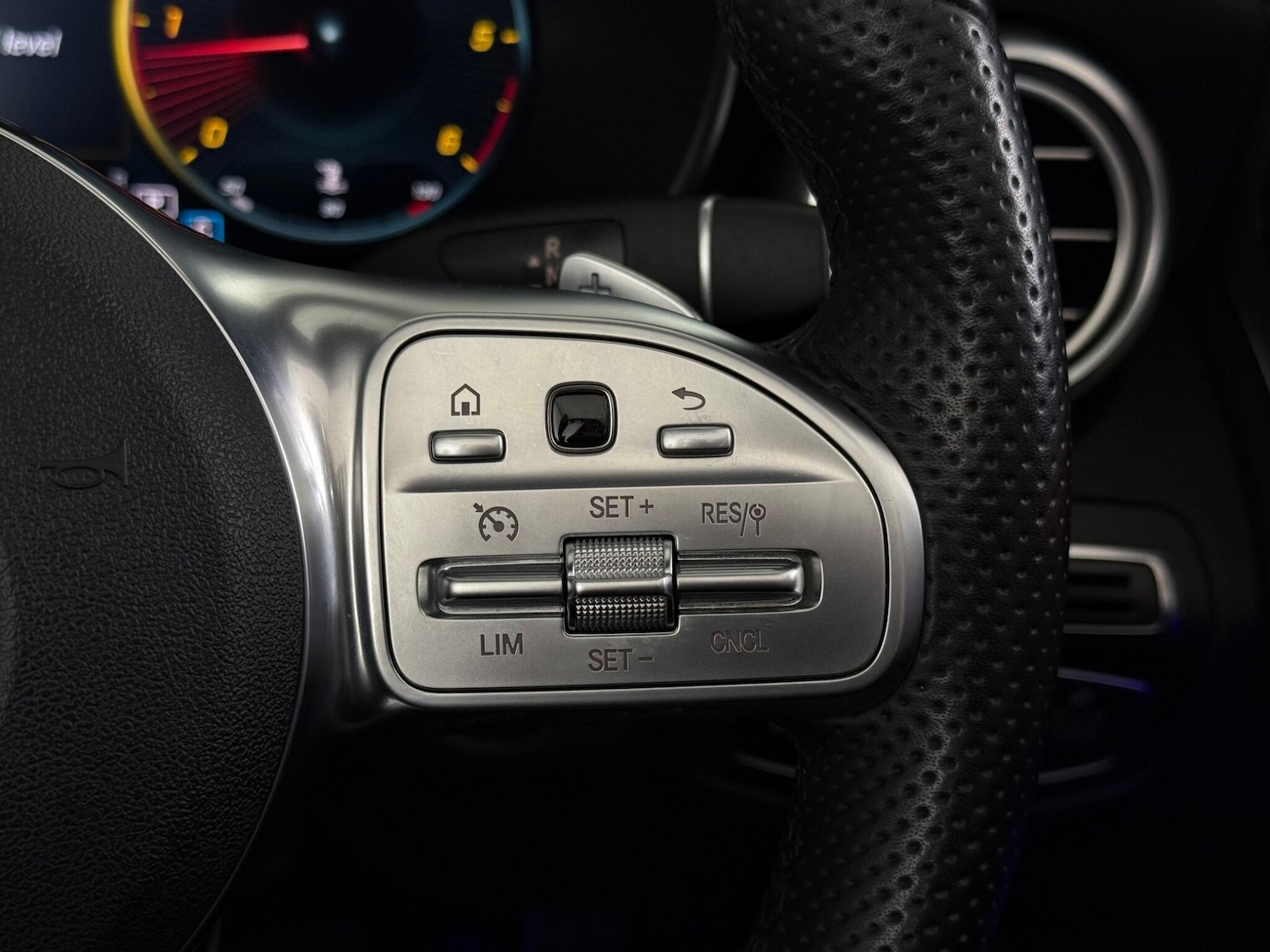 Used Mercedes-Benz C Class 2018 for sale - 77181267: Photo 18