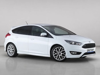 Used Ford Focus 2017 for sale - 79605938: Photo