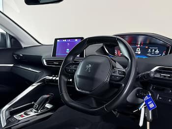 Used Peugeot 5008 2020 for sale - 79216972: Photo