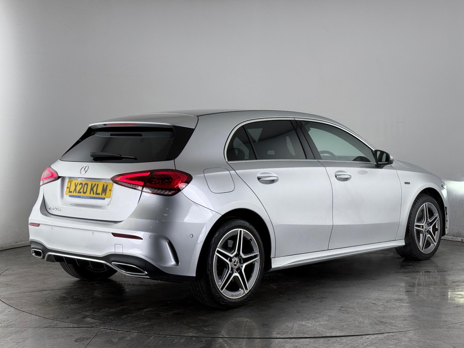 Used Mercedes-Benz A-Class 2020 for sale - 77260365: Photo 3