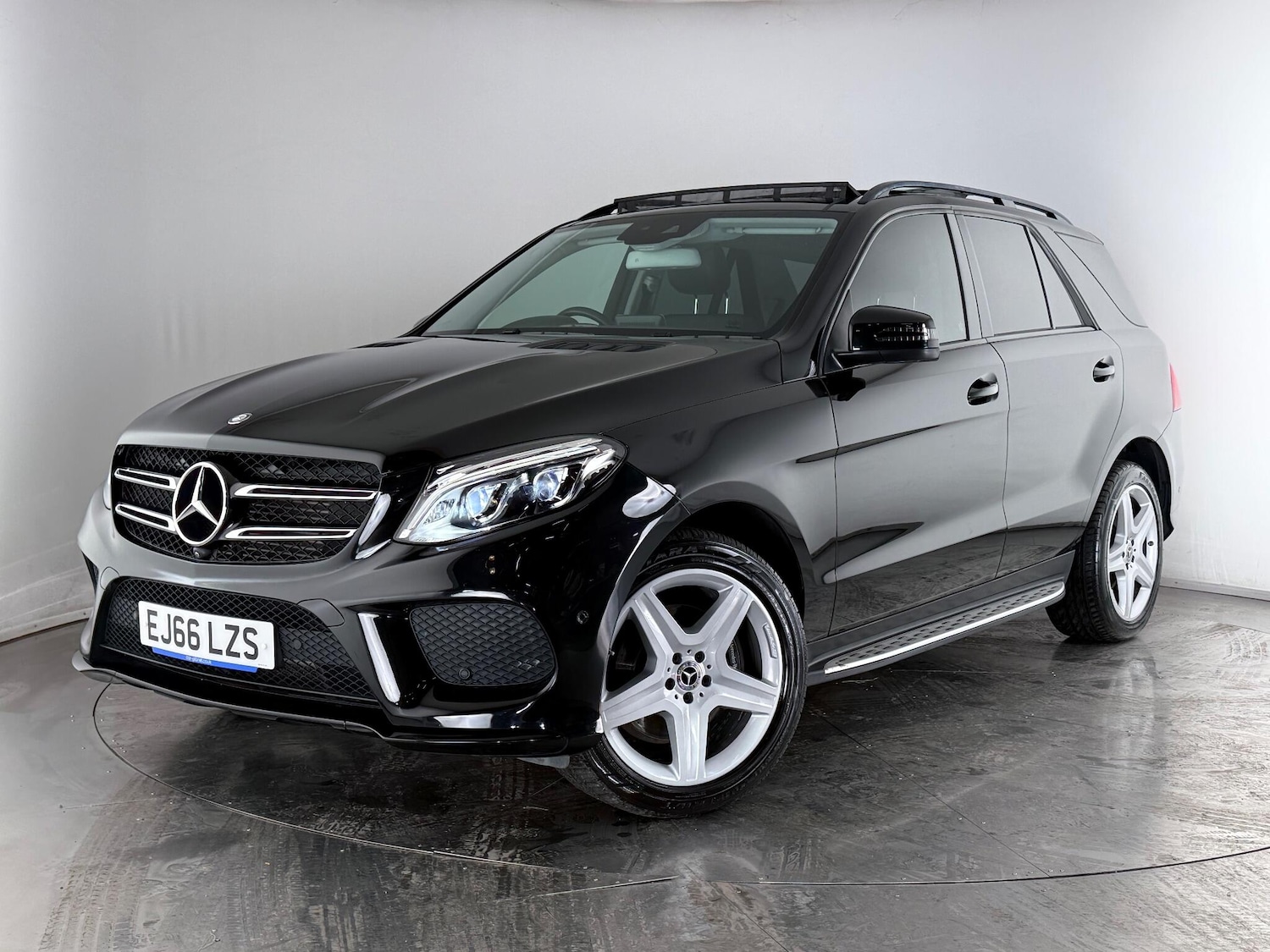 Used Mercedes-Benz GLE 2016 for sale - 76468102: Photo 49