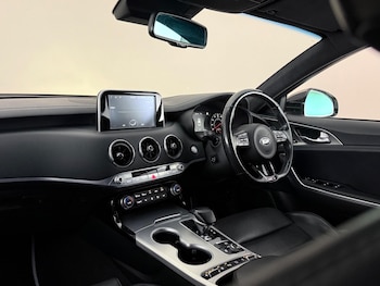 Used Kia Stinger 2019 for sale - 79566002: Photo