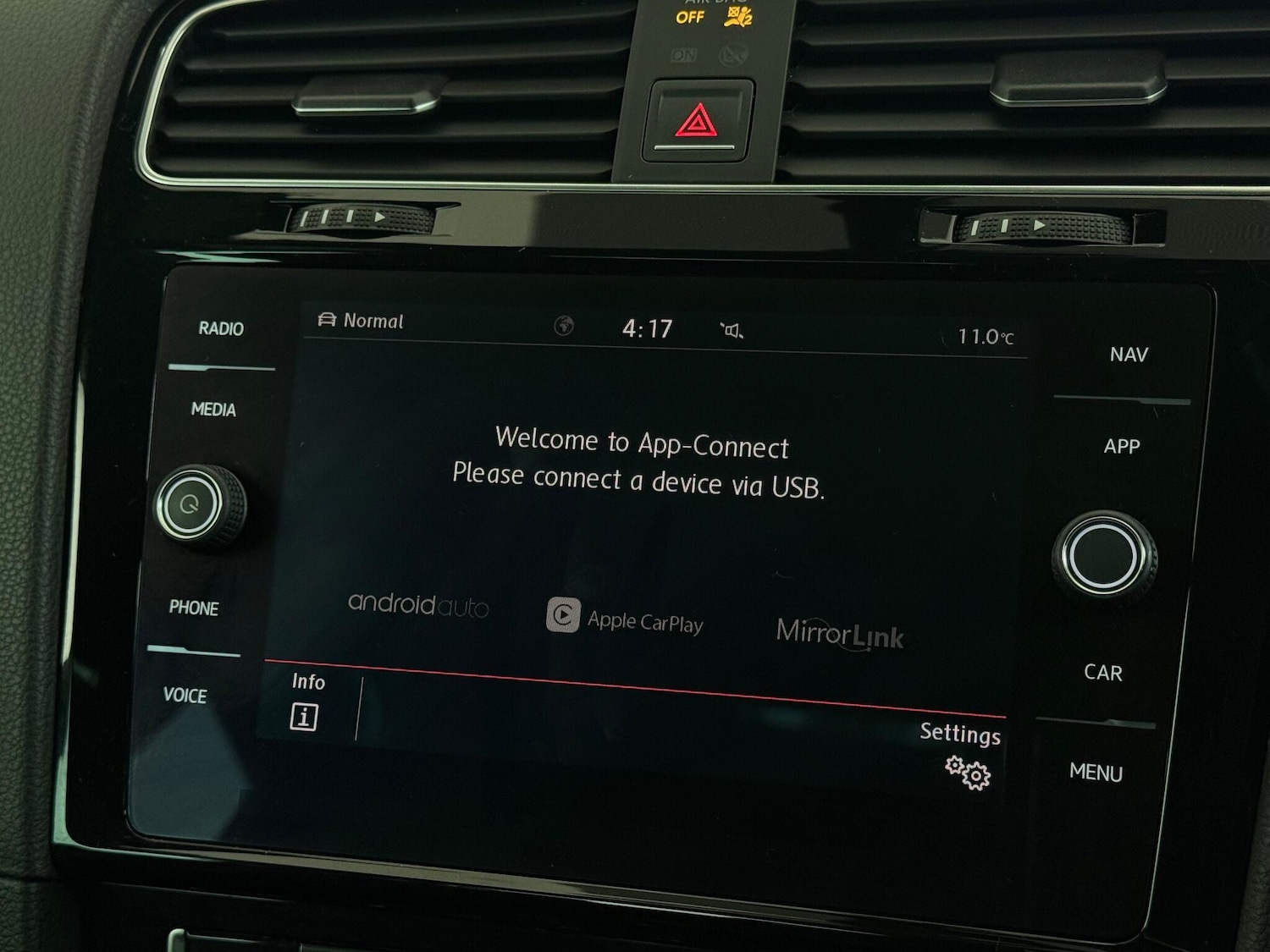 Used Volkswagen Golf 2017 for sale - 77221734: Photo 22