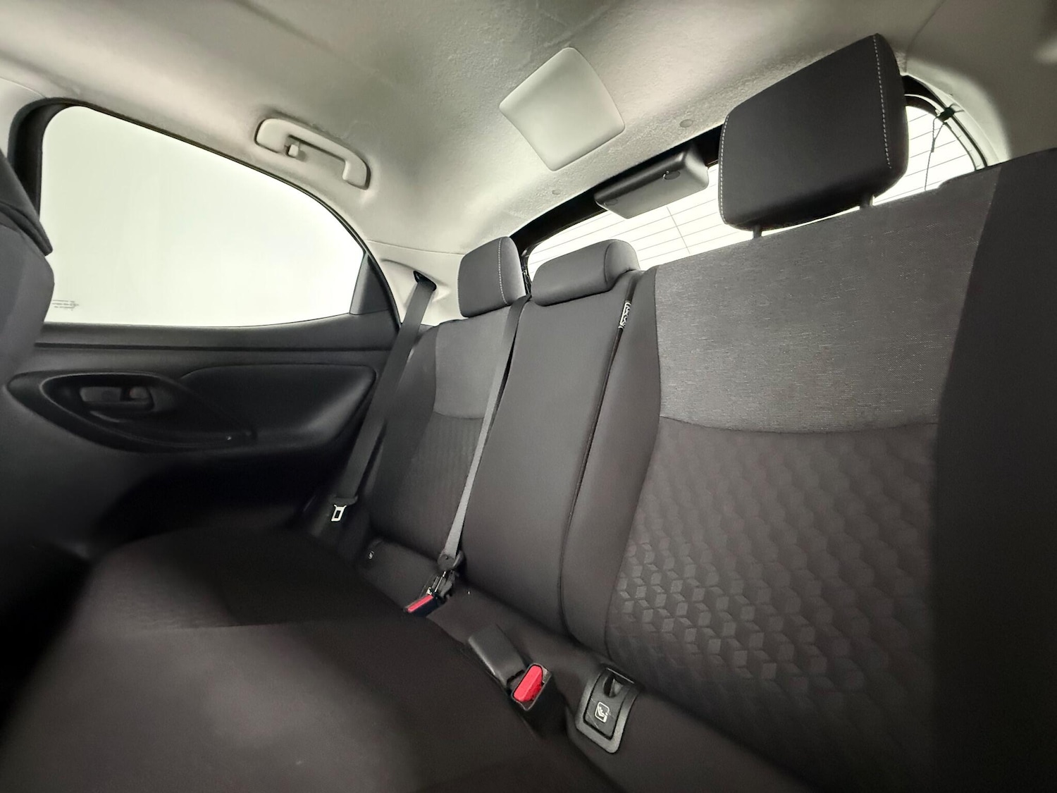 Used Toyota Yaris 2022 for sale - 77180882: Photo 12