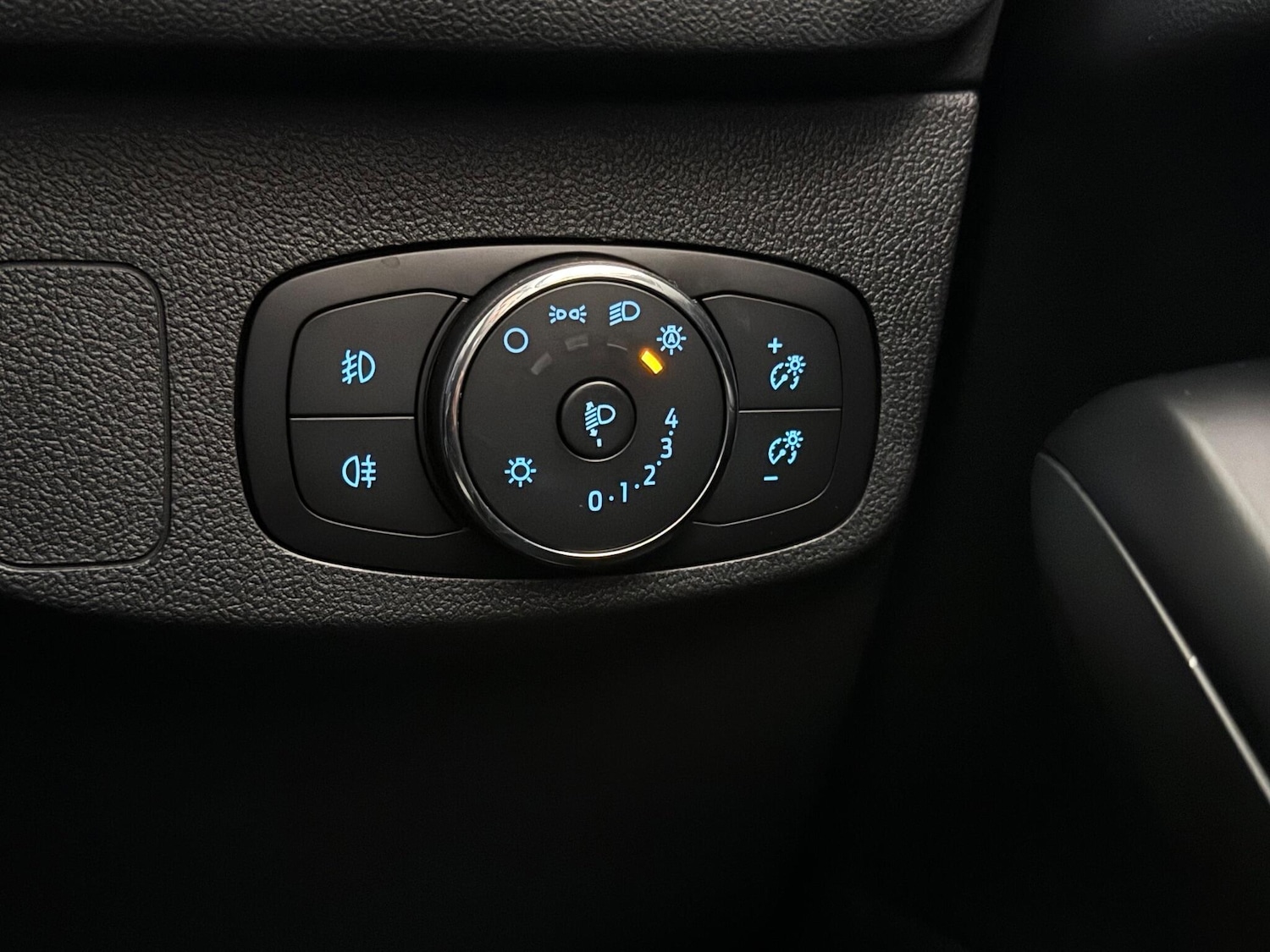 Used Ford Focus 2023 for sale - 76468563: Photo 39