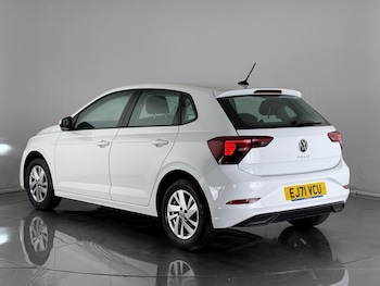 Used Volkswagen Polo 2021 for sale - 76323492: Photo
