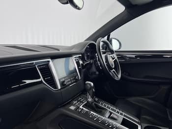 Used Porsche Macan 2018 for sale - 79577511: Photo