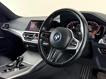 Used BMW 3 Series 2020 for sale - 79329064: Photo