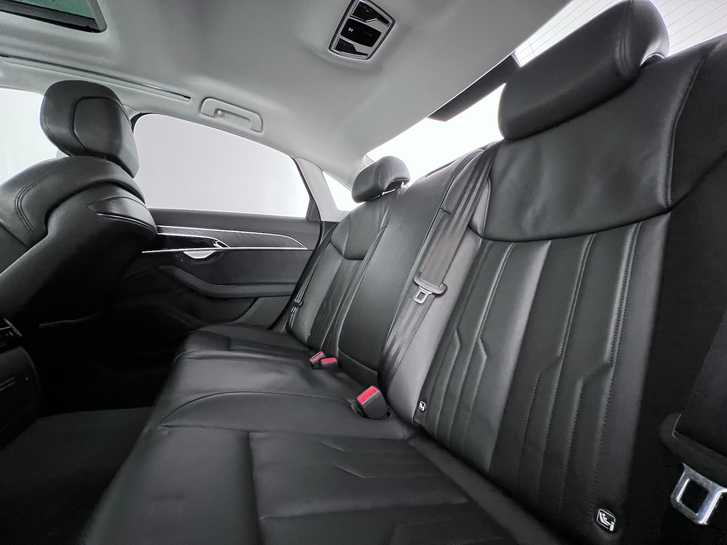 Used Audi A8 2018 for sale - 76522085: Photo 17