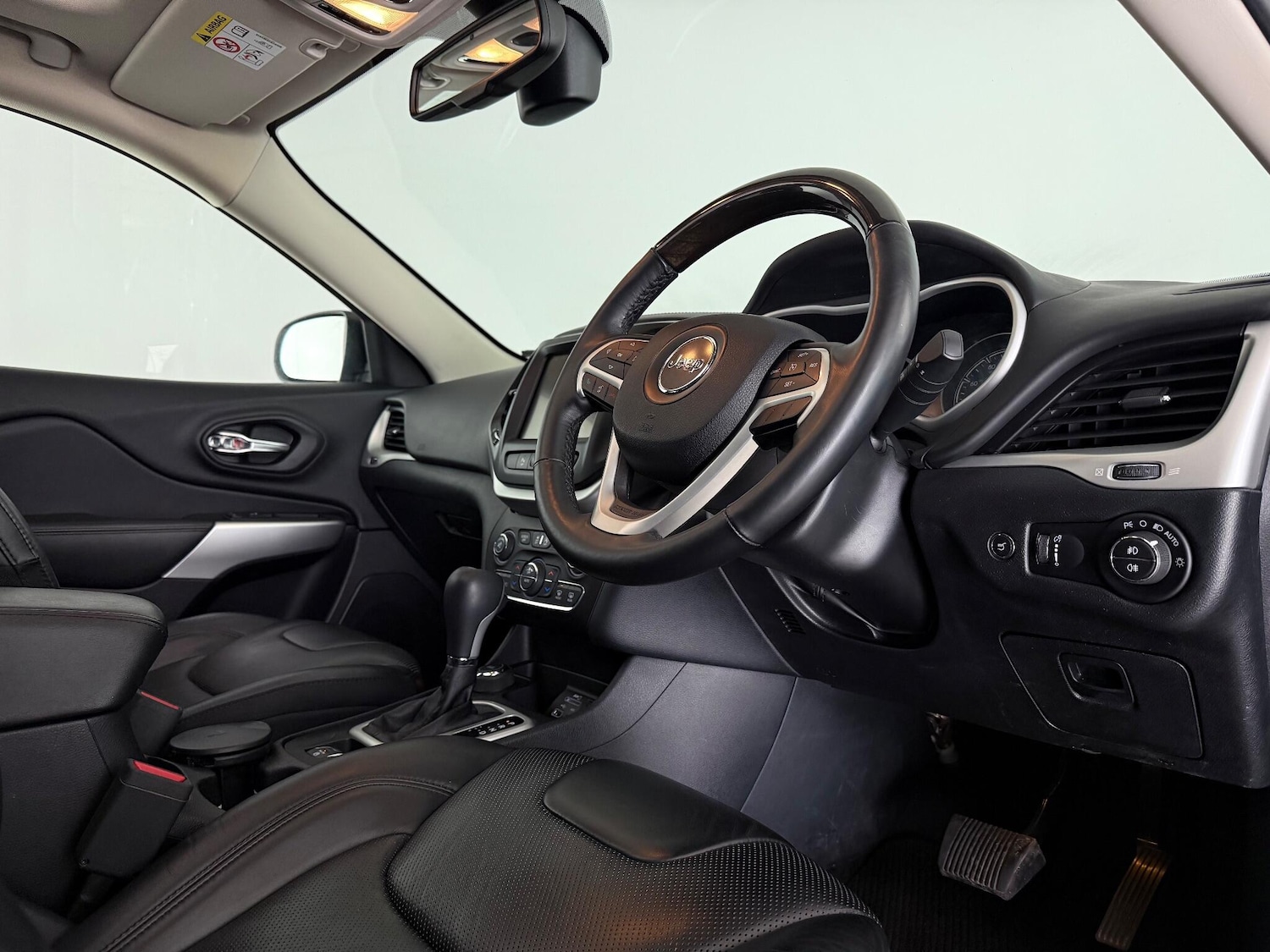 Used Jeep Cherokee 2018 for sale - 77091805: Photo 15