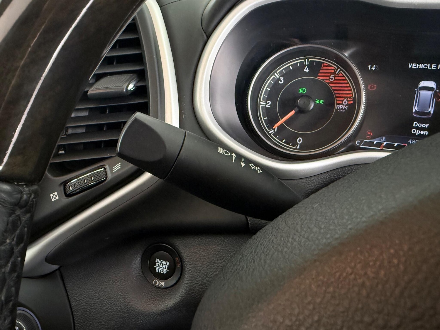 Used Jeep Cherokee 2018 for sale - 77091805: Photo 27