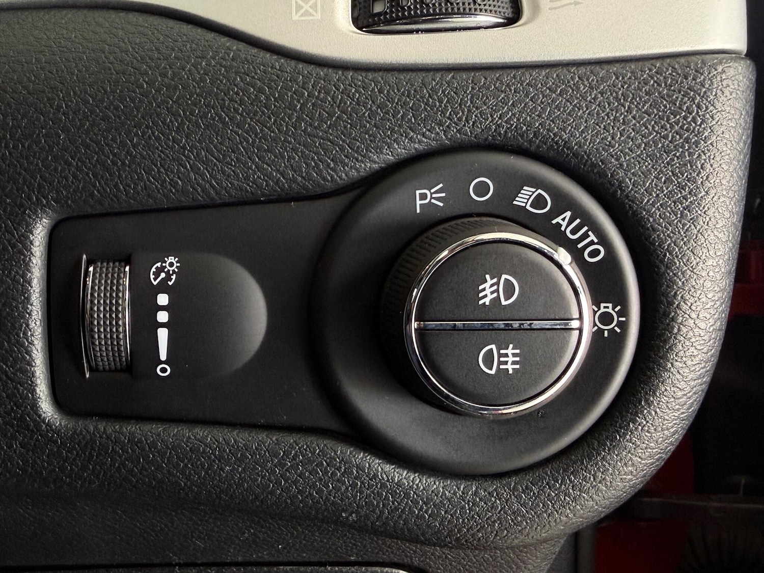 Used Jeep Cherokee 2018 for sale - 77091805: Photo 28