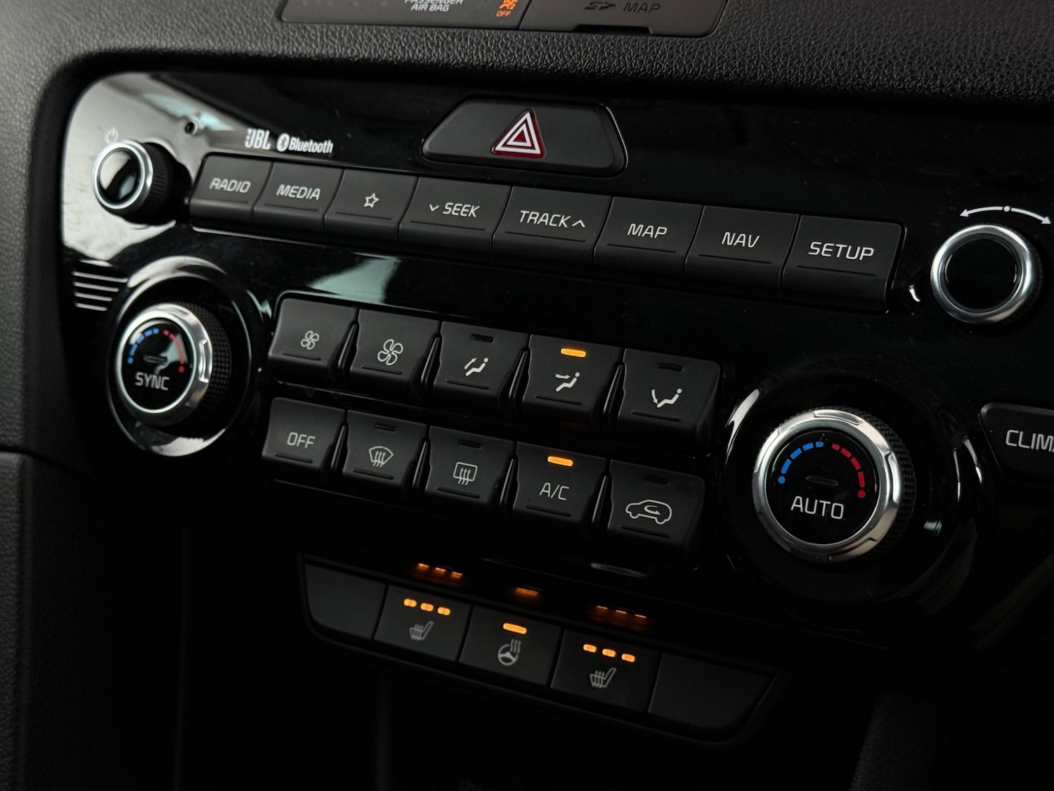 Used Kia Sportage 2018 for sale - 76952354: Photo 40