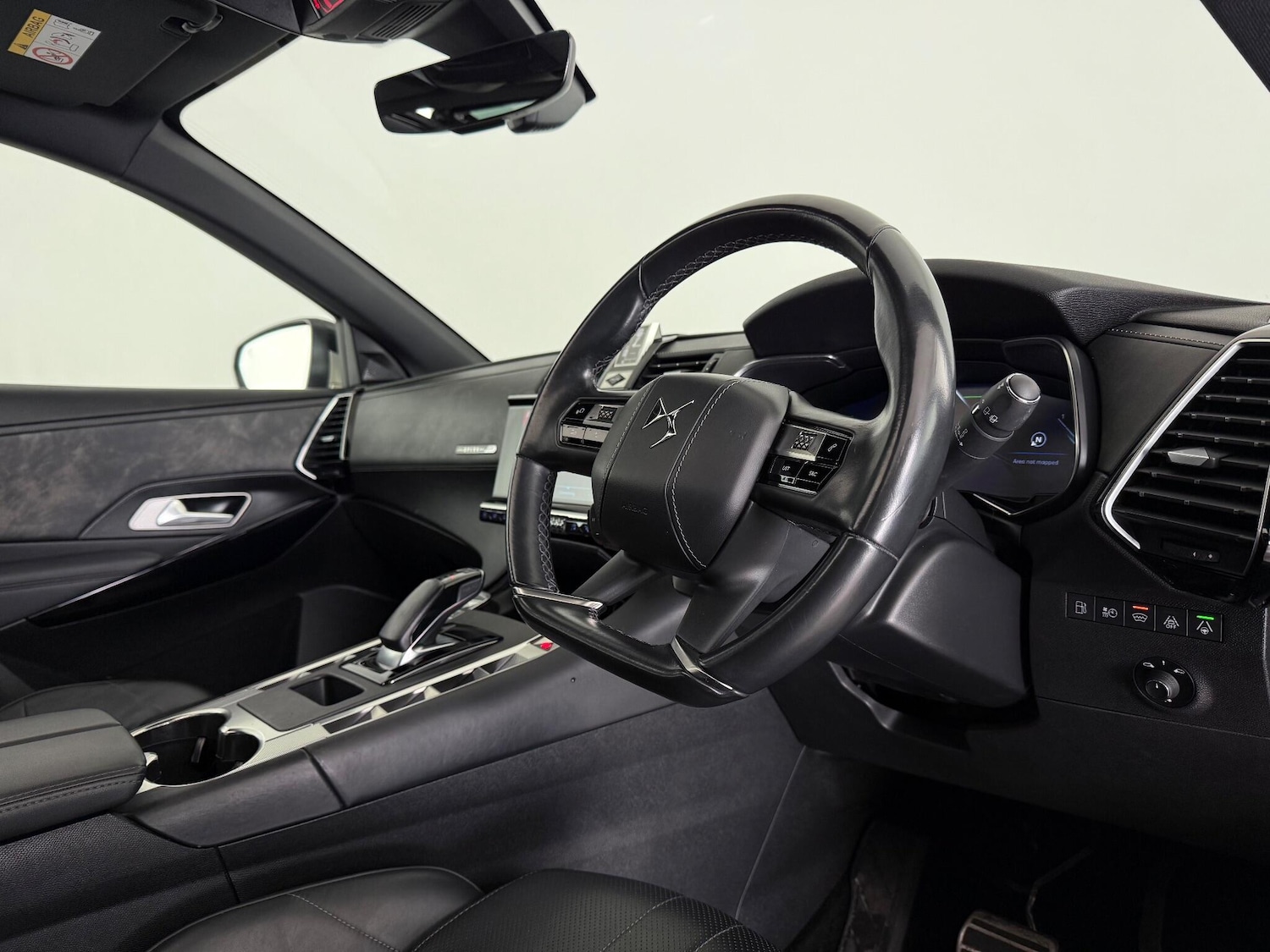 Used DS Automobiles DS 7 Crossback 2023 for sale - 77181359: Photo 9