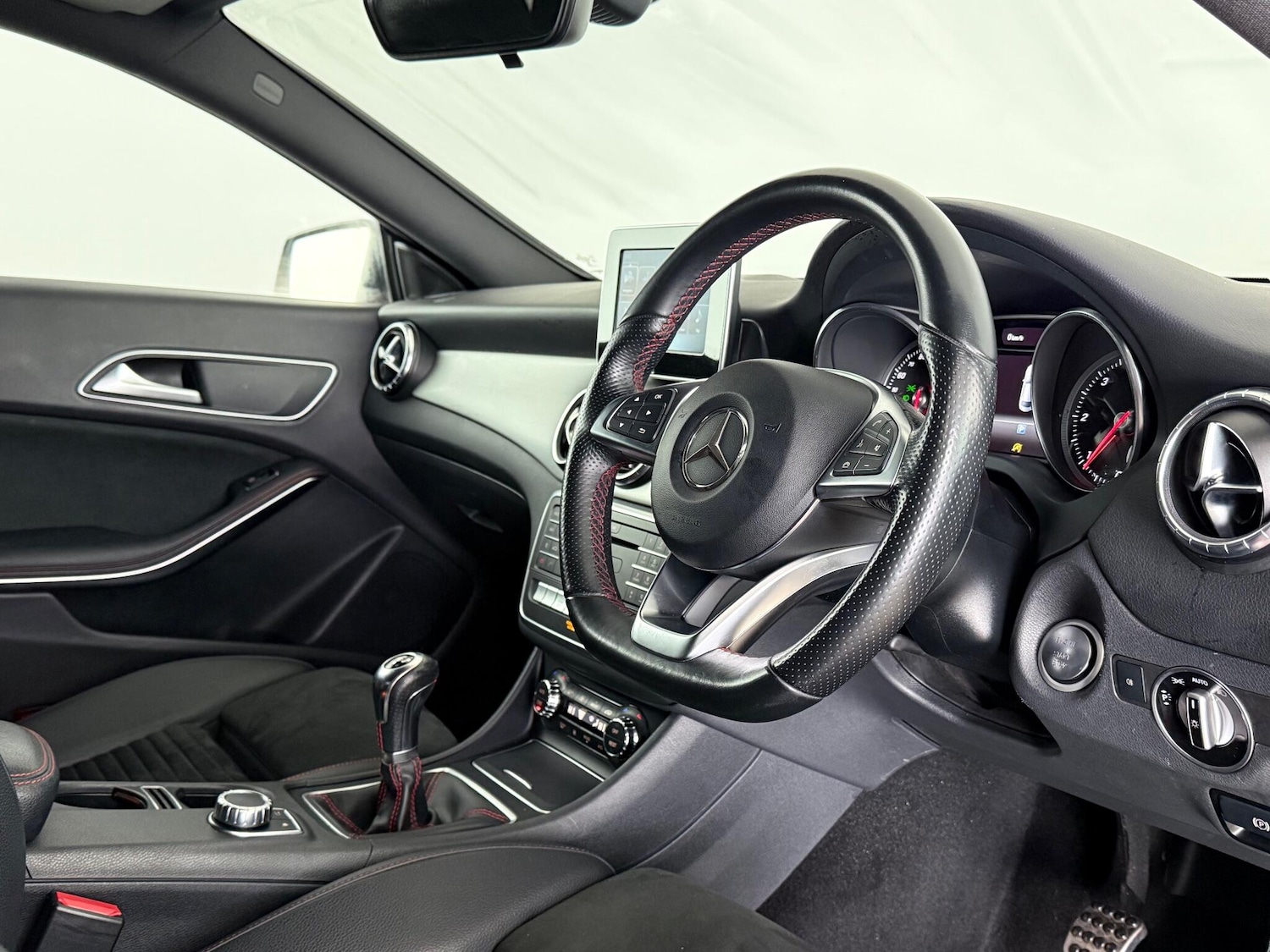 Used Mercedes-Benz CLA 2018 for sale - 77246163: Photo 18