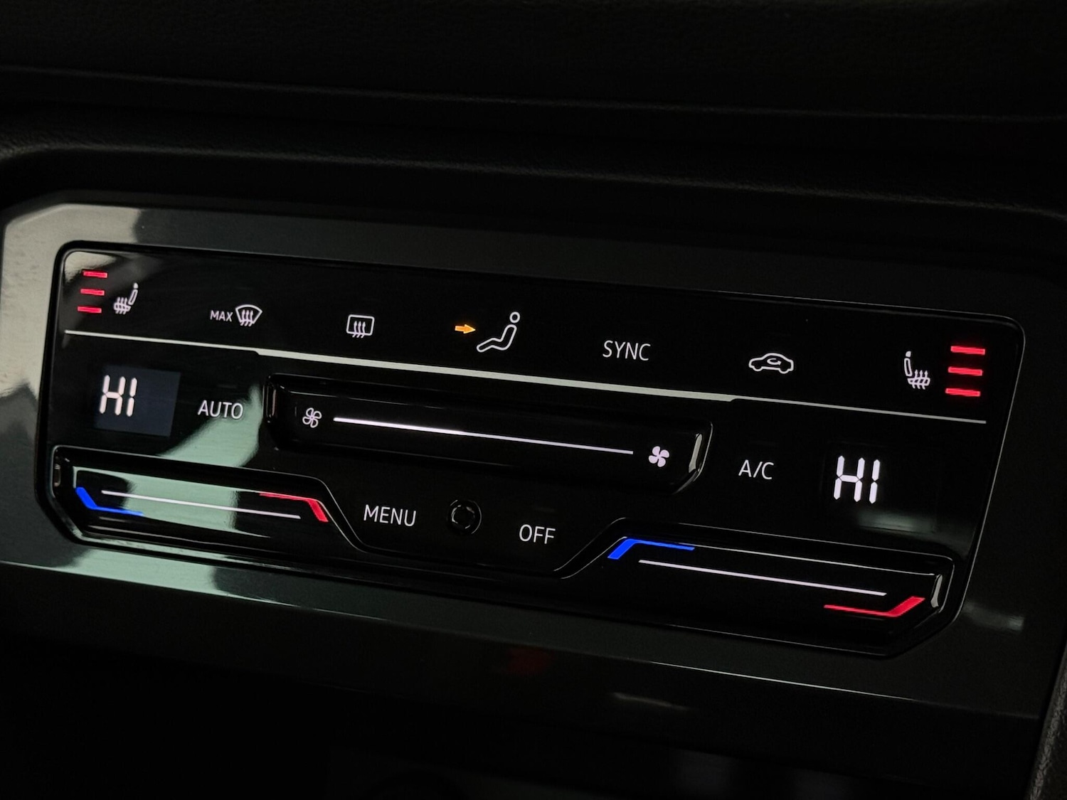 Used Volkswagen Tiguan 2023 for sale - 77497628: Photo 35