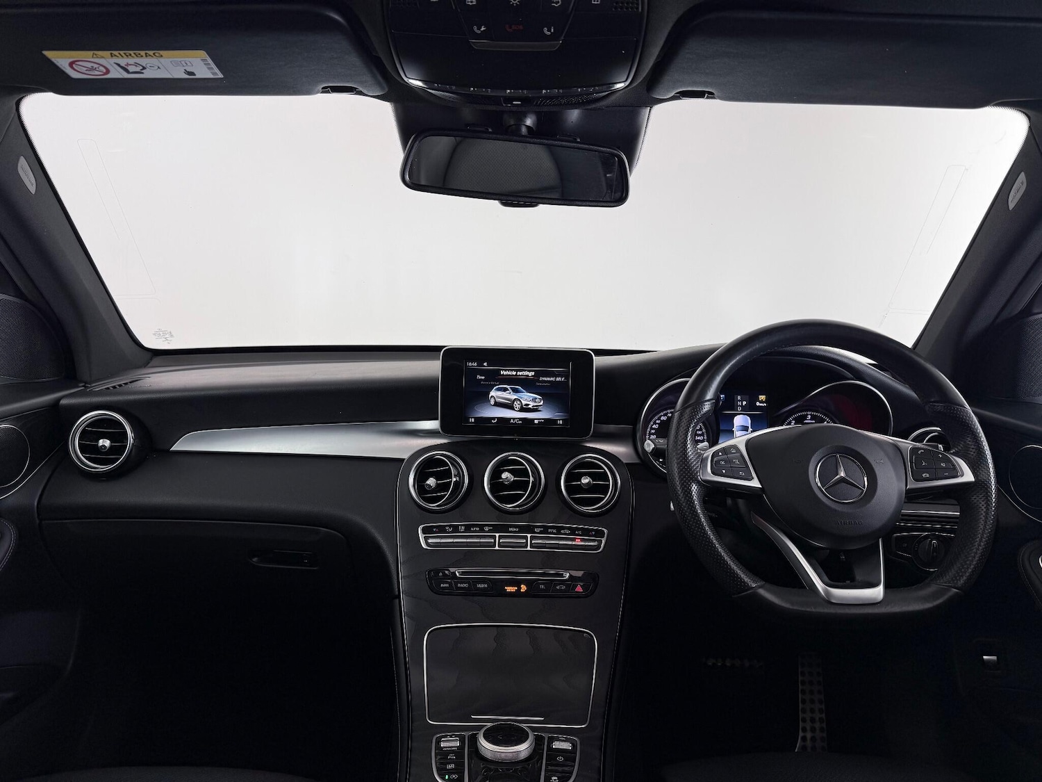 Used Mercedes-Benz GLC 2018 for sale - 76620368: Photo 20