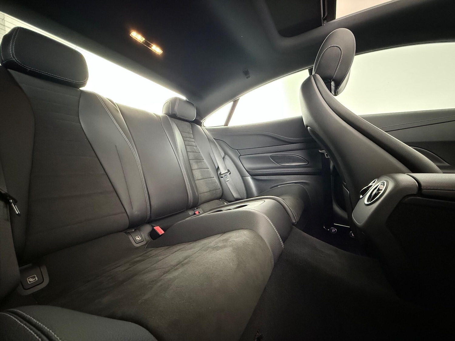 Used Mercedes-Benz E Class 2017 for sale - 77246339: Photo 16