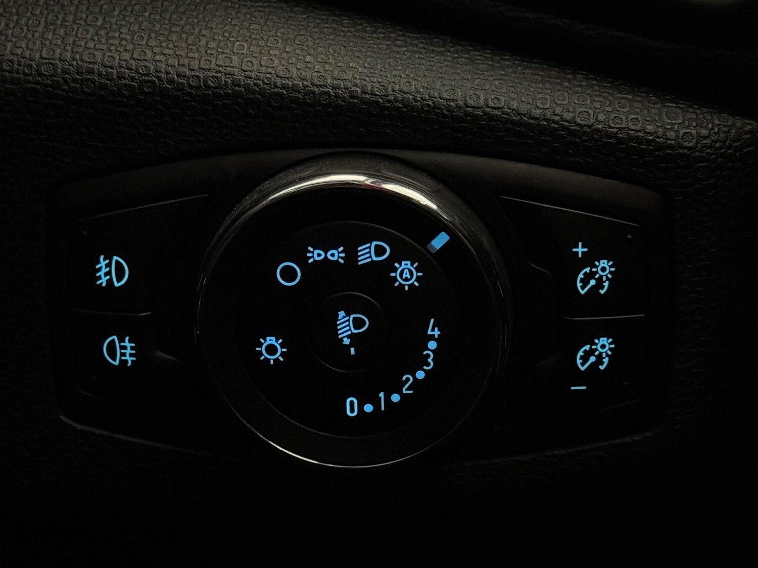 Used Ford Ecosport 2019 for sale - 77412496: Photo 31