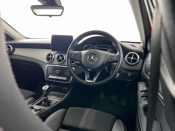 Used Mercedes-Benz GLA 2018 for sale - 74592883: Photo 24