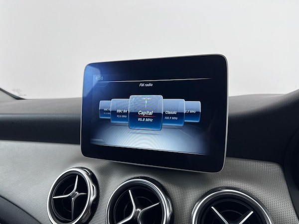 Used Mercedes-Benz GLA 2018 for sale - 74592883: Photo 37