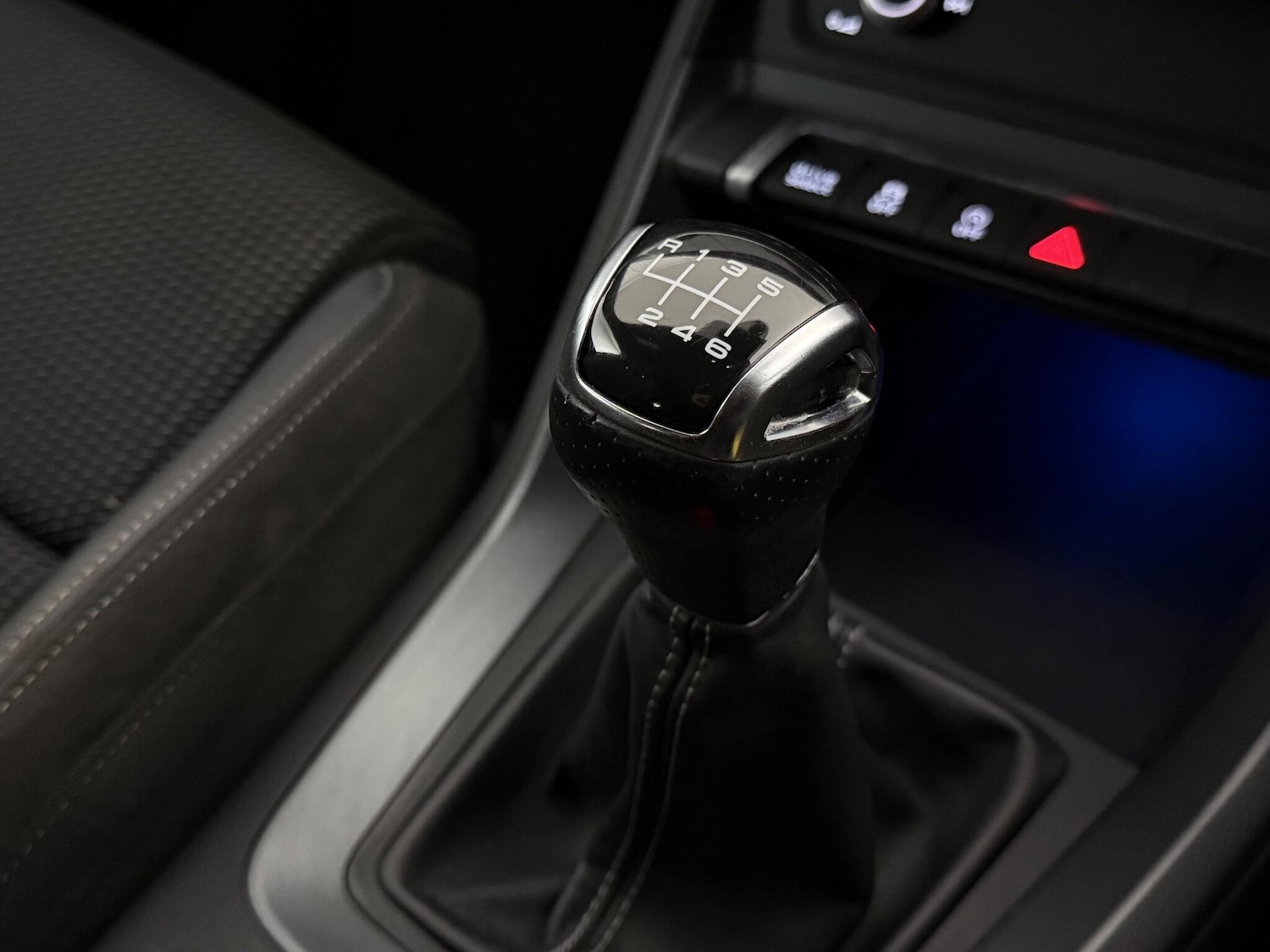 Used Audi Q3 for sale - 76997609: Photo 40