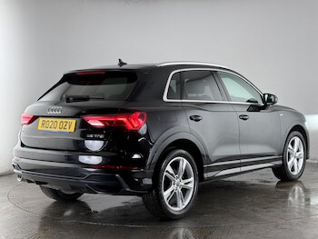 Used Audi Q3 2020 for sale - 76997609: Photo