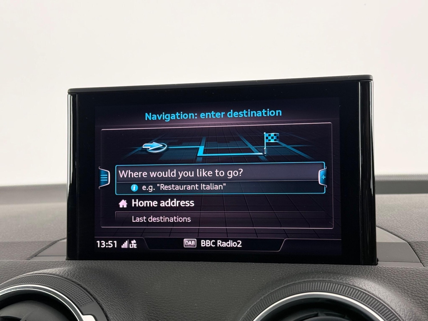 Used Audi Q2 2018 for sale - 77222225: Photo 30