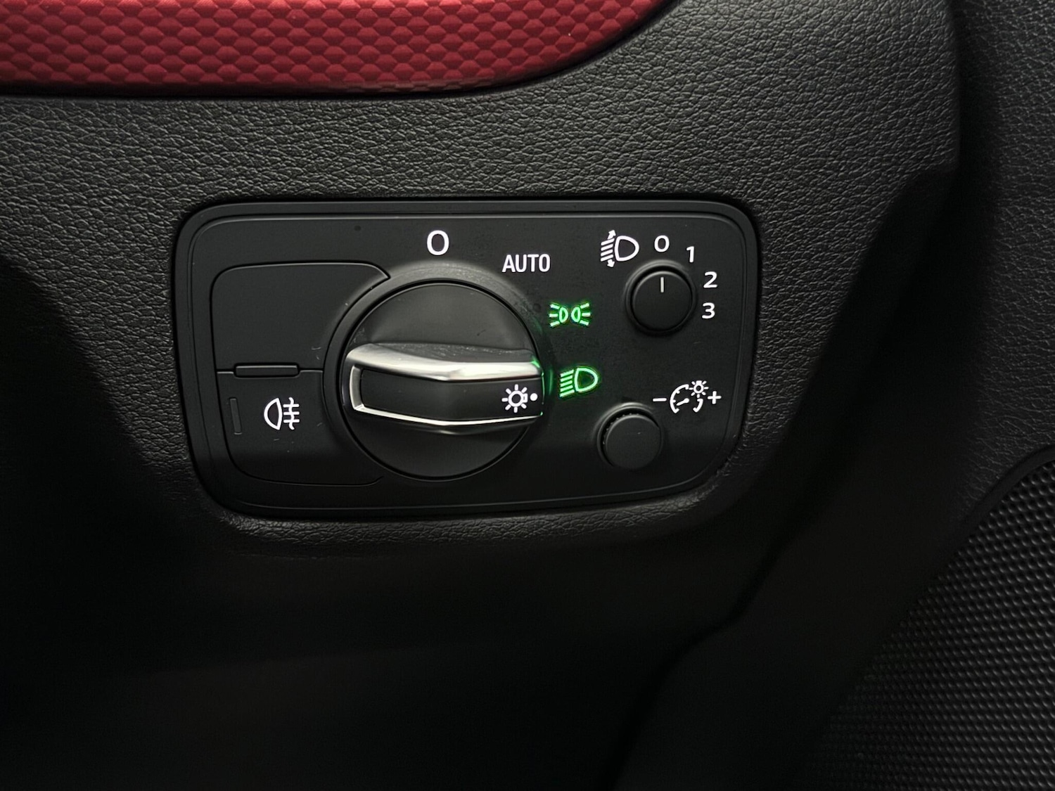 Used Audi Q2 2018 for sale - 77222225: Photo 35