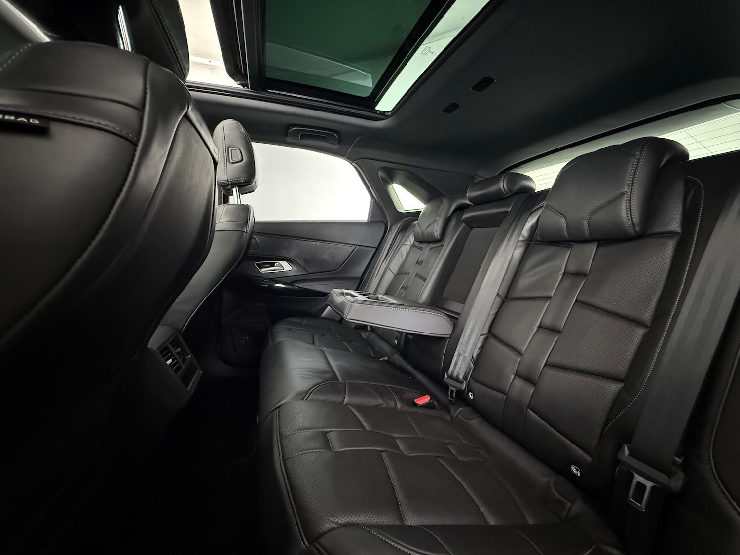 Used DS Automobiles DS 7 Crossback 2023 for sale - 77246144: Photo 14