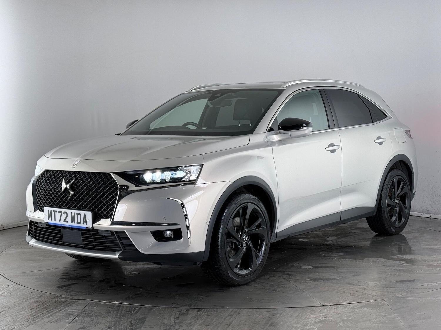 Used DS Automobiles DS 7 Crossback 2023 for sale - 77246144: Photo 2