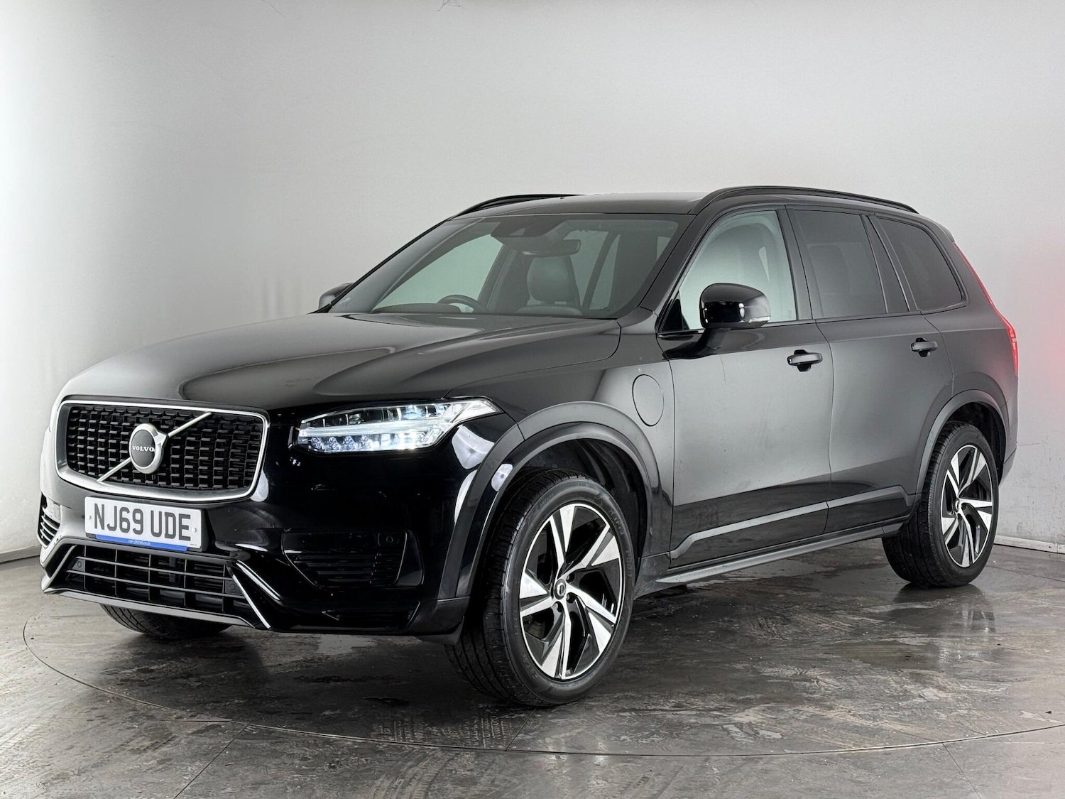 Used Volvo XC90 2019 for sale - 77246106: Photo 2