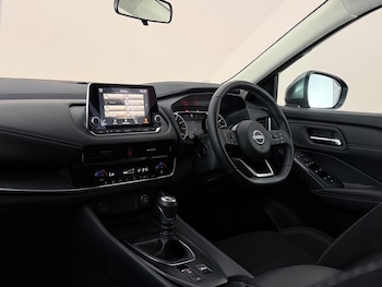 Used Nissan Qashqai 2023 for sale - 79013239: Photo