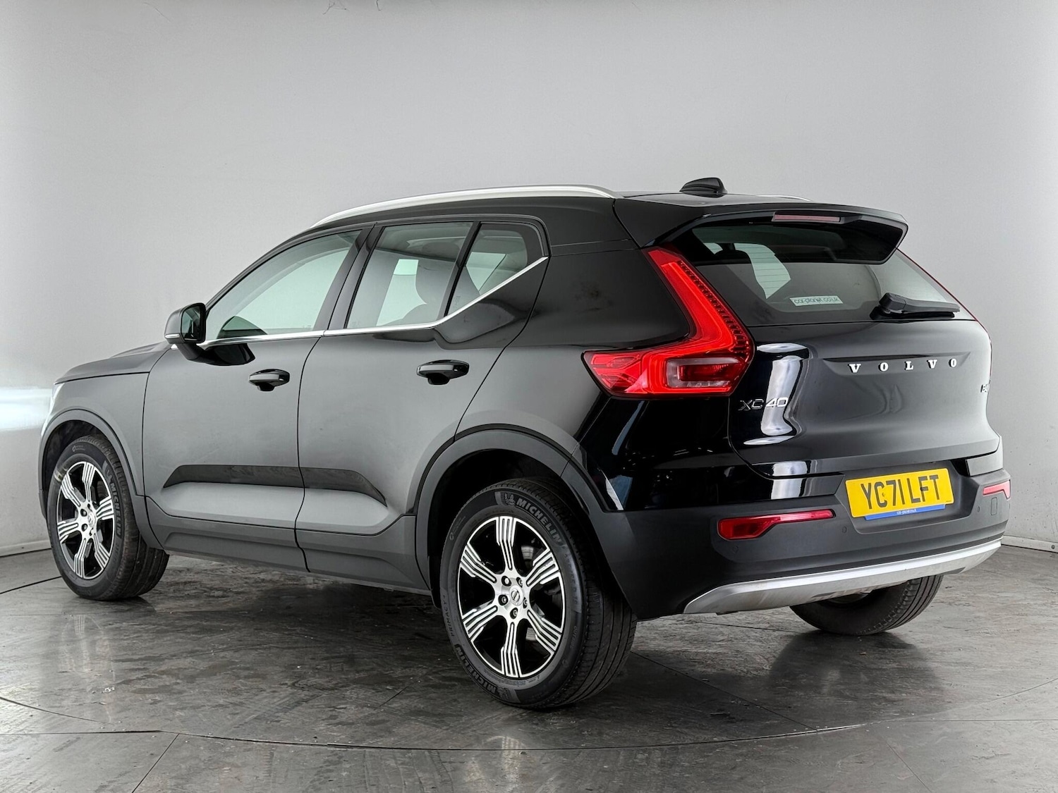 Used Volvo XC40 2021 for sale - 77221813: Photo 3