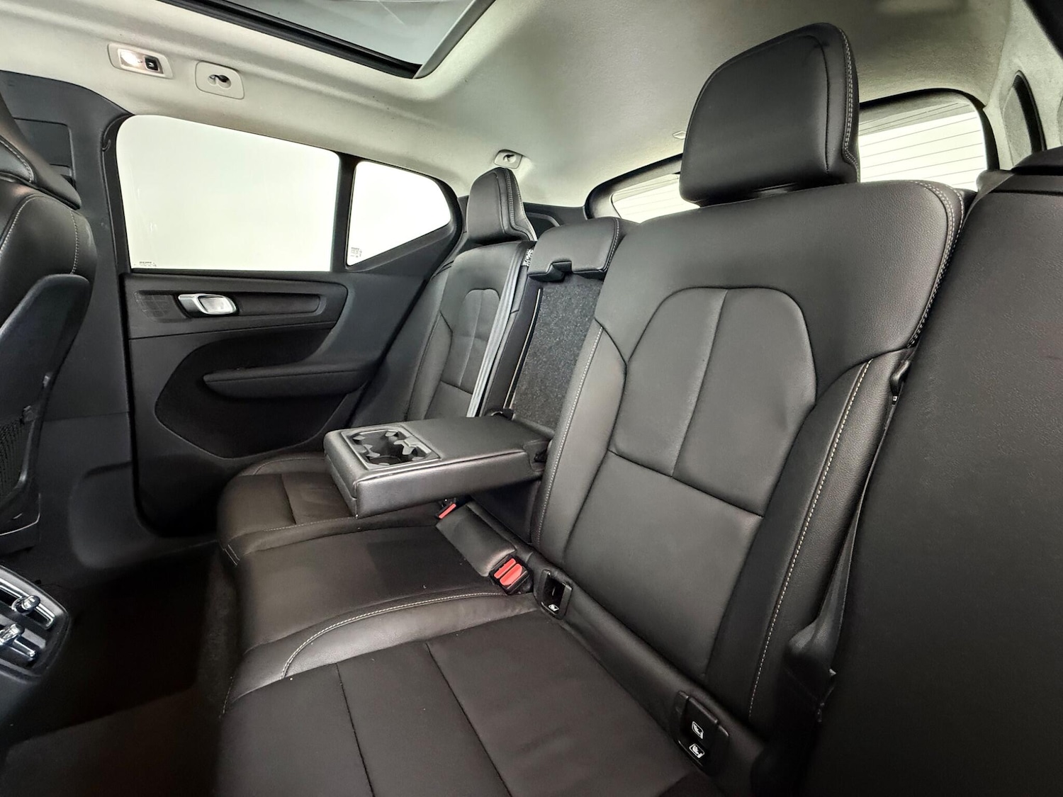 Used Volvo XC40 2021 for sale - 77216569: Photo 17