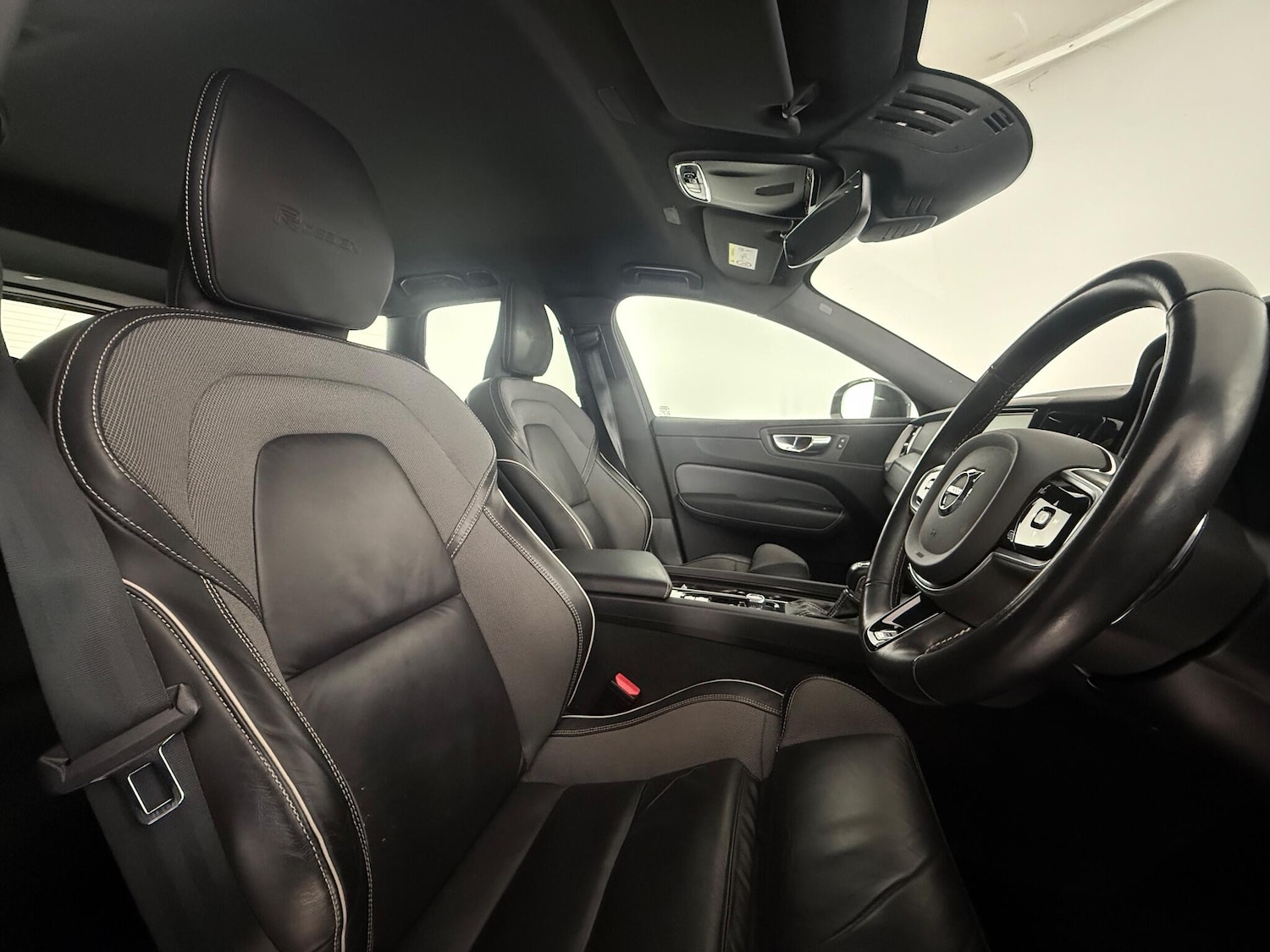 Used Volvo XC60 2019 for sale - 77246244: Photo 13