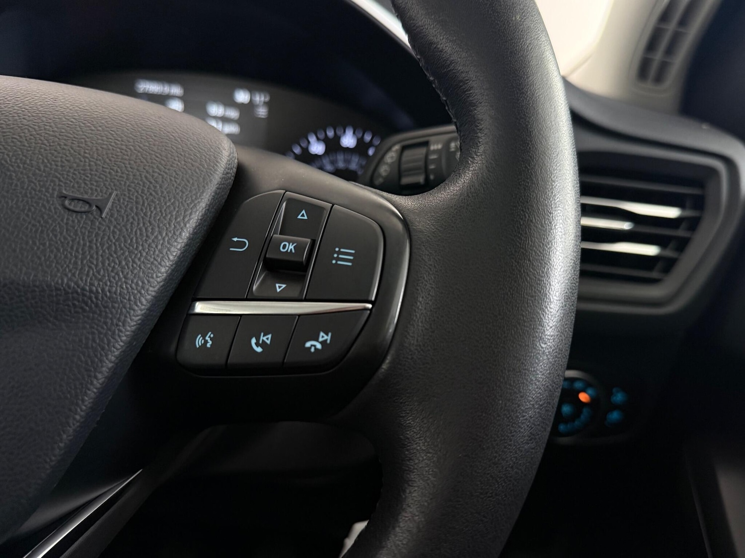 Used Ford Focus 2020 for sale - 76468072: Photo 24