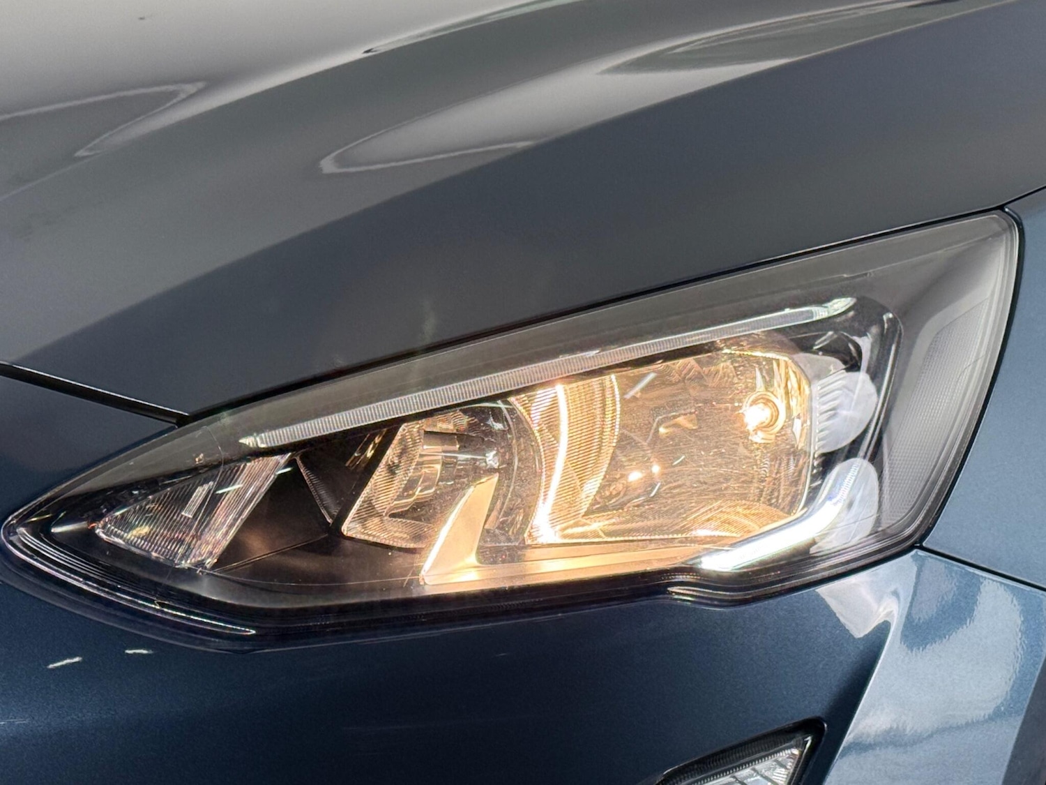 Used Ford Focus 2020 for sale - 76468072: Photo 9