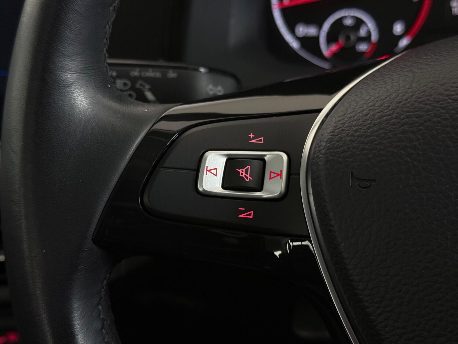 Used Volkswagen Polo 2018 for sale - 77543475: Photo 17