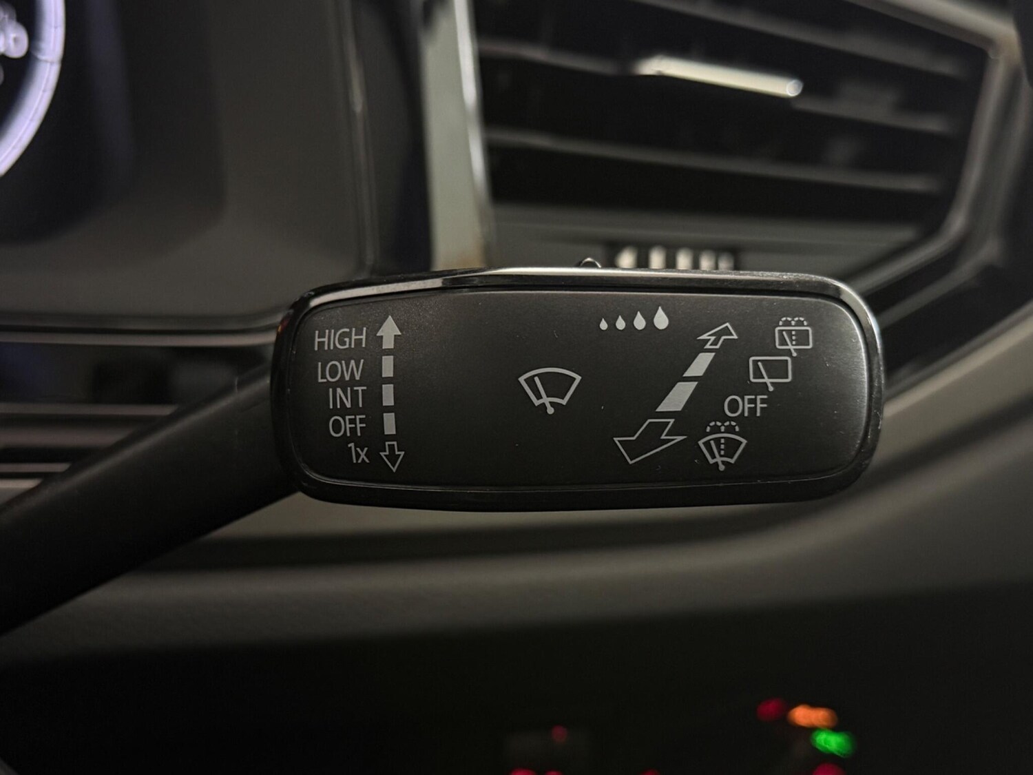 Used Volkswagen Polo 2018 for sale - 77543475: Photo 20