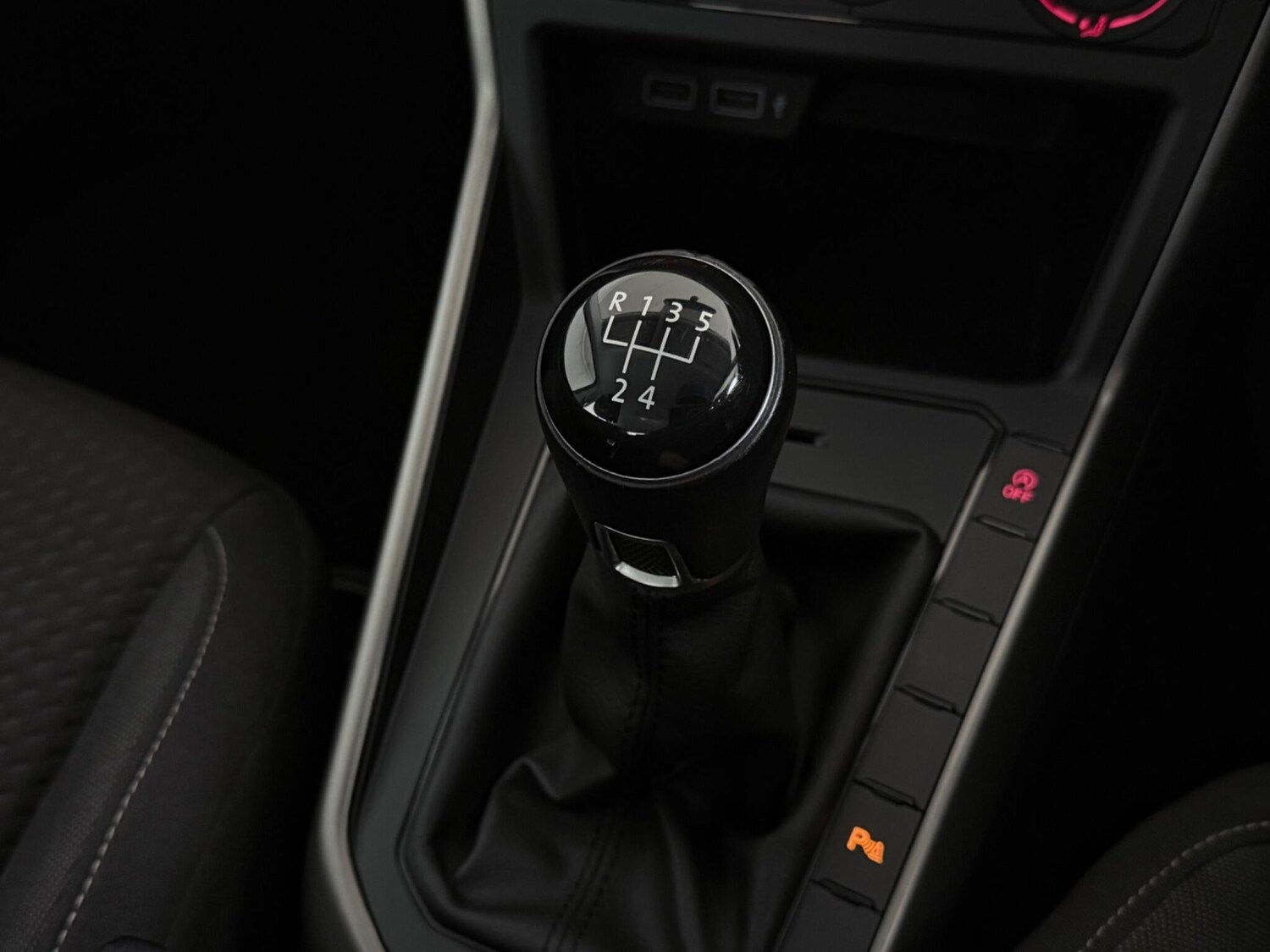 Used Volkswagen Polo 2018 for sale - 77543475: Photo 30