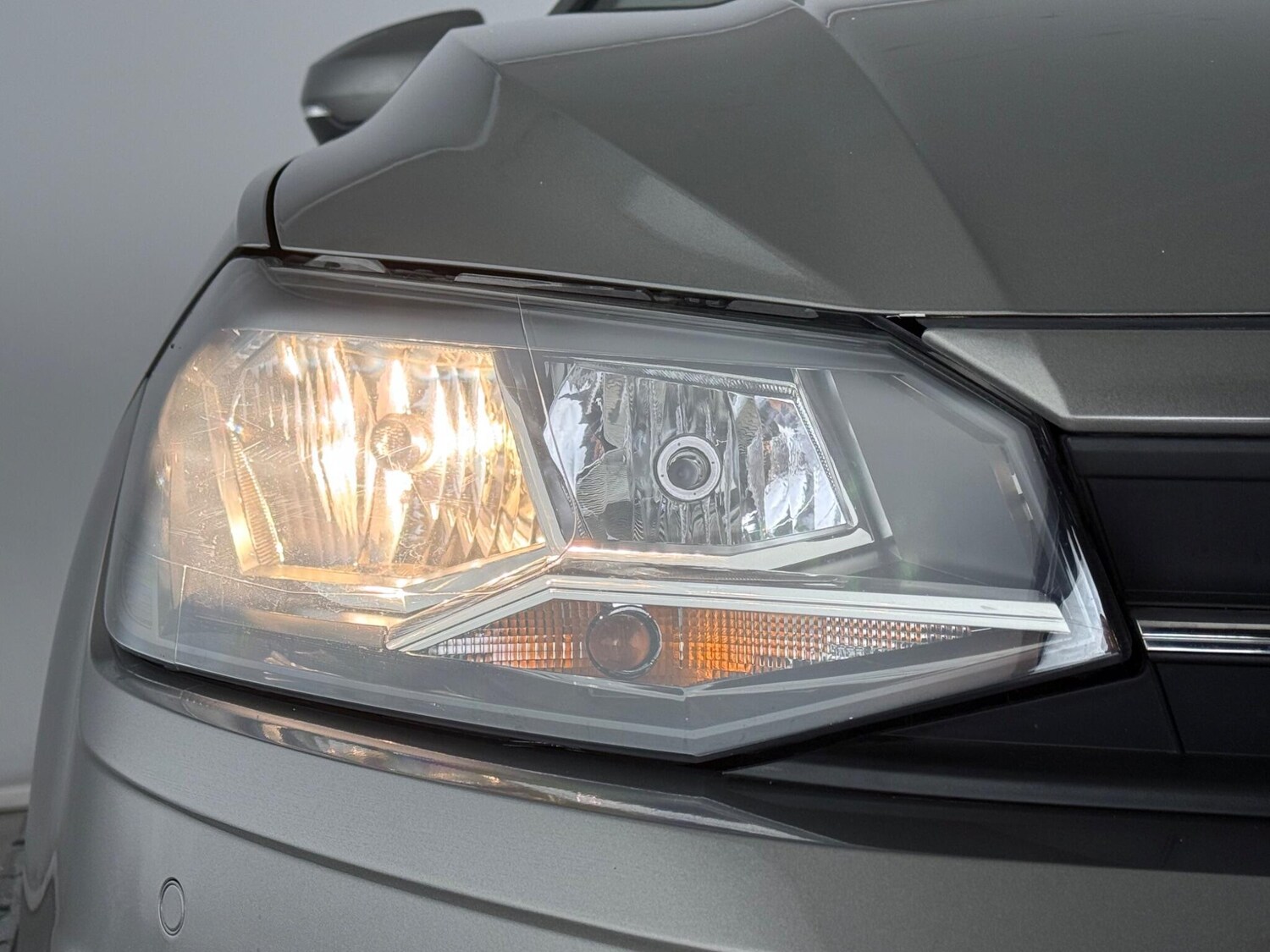 Used Volkswagen Polo 2018 for sale - 77543475: Photo 6