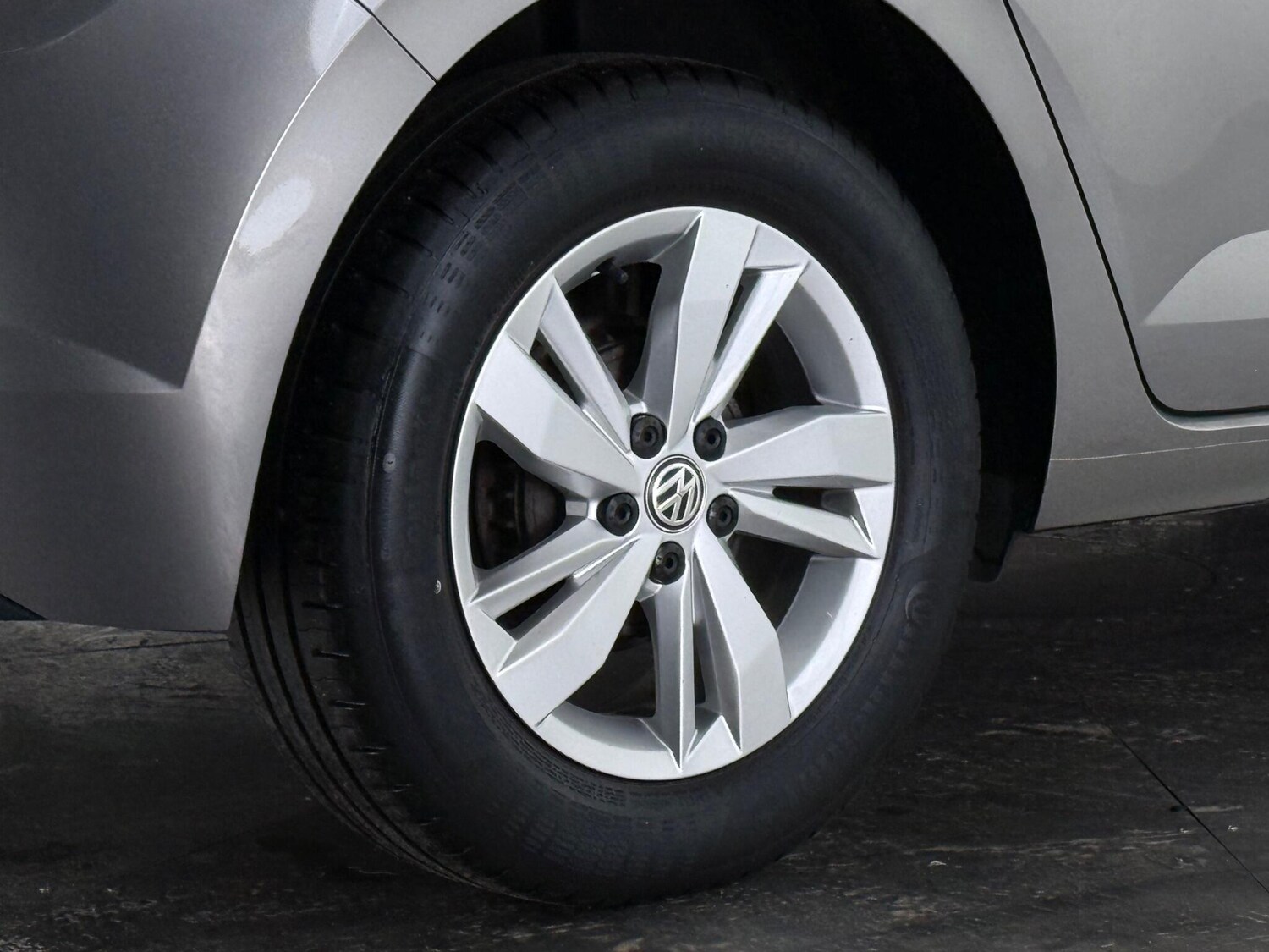 Used Volkswagen Polo 2018 for sale - 77543475: Photo 9