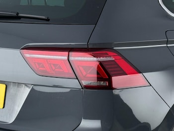 Used Volkswagen T-Roc 2023 for sale - 78048300: Photo