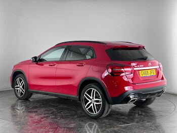 Used Mercedes-Benz GLA 2018 for sale - 76468347: Photo