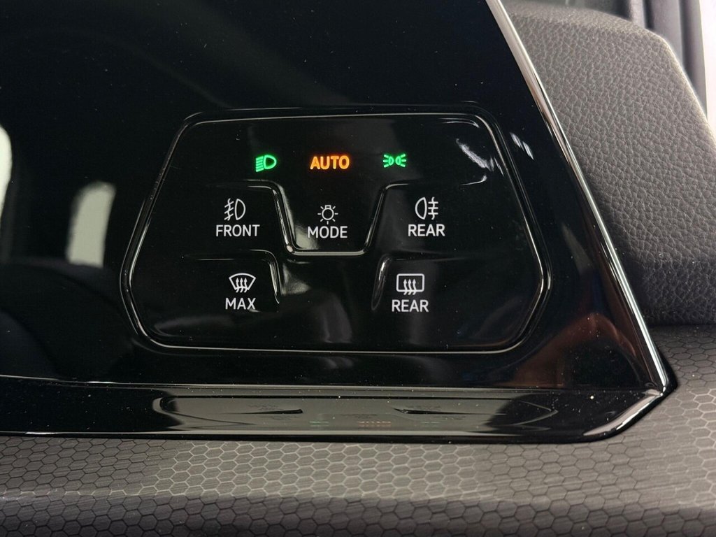 Used Volkswagen Golf 2021 for sale - 76229042: Photo 23