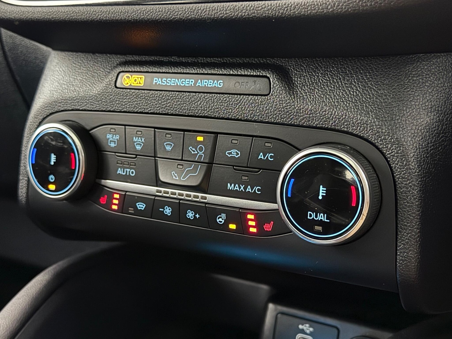 Used Ford Kuga 2023 for sale - 77180927: Photo 41